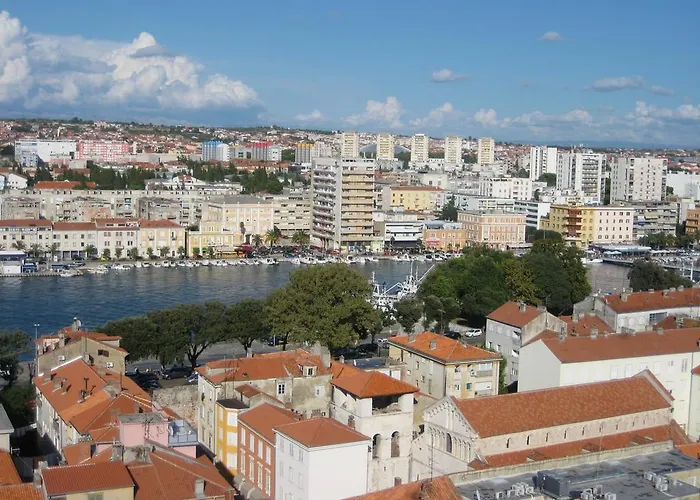 Marica Amazing View דירה